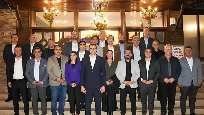 CHP'LİLER TORBALI'DA BULUŞTU: 'ORTAK AKILLA İKTİDARA YÜRÜYECEĞİZ'
