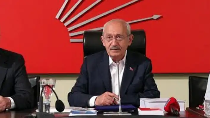 CHP MYK üyelerinin tamamı istifa etti