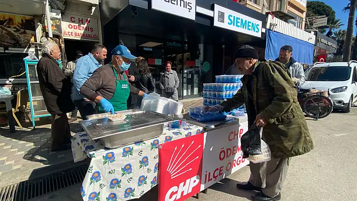 CHP Ödemiş İlçe Başkanlığı'ndan Hayır Pilavı İkramı