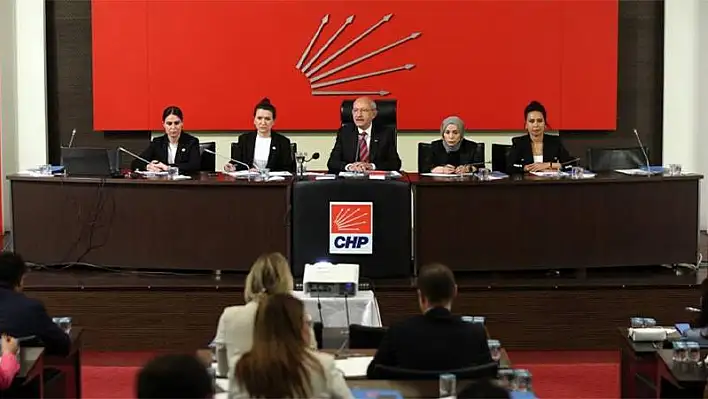 CHP Parti Meclisi’nde kurultay kararı alındı