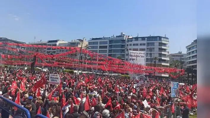 Büyük Millet Buluşması’nda İzmir, Millet İttifakını bağrına bastı