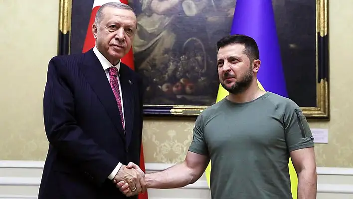 Cumhurbaşkanı Erdoğan ile Zelenskiy bir araya geldi