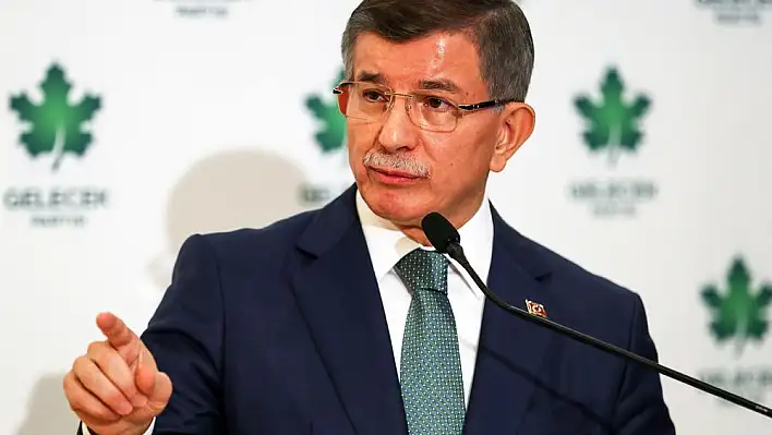 Davutoğlu’ndan “küffar” tepkisi!