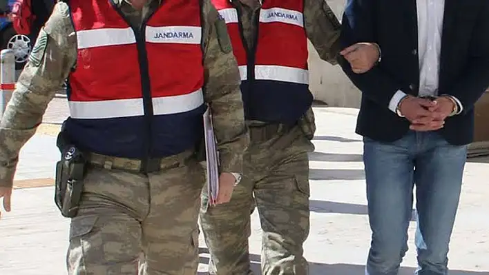 DEAŞ'a Darbe: İzmir Merkezli Operasyonda 10 Gözaltı!