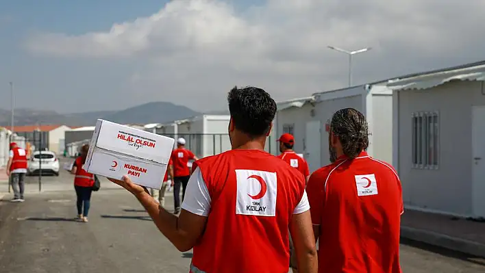 Depremzedelere Kızılay’dan sevindirici pay