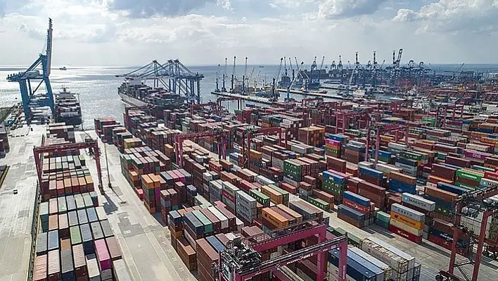 Dış ticaret açığı 8.6 milyar dolar oldu