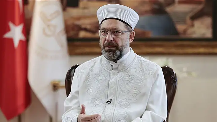 Diyanet İşleri Başkanı Erbaş: Kutsallara saldırarak toplumsal huzurun ve barışın temeline zarar veriyorsunuz