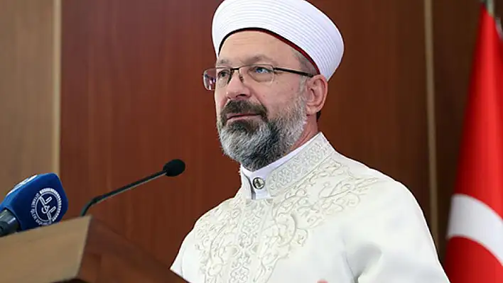 Diyanet İşleri Başkanı Erbaş: 'Kutsal mekanlarımıza yönelik devam eden tahrikkar eylemler kabul edilemez'