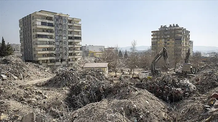 Ebrar Sitesi sakinleri ve yakınları müze yapılmasını istemedi: “Önce sorumlular cezalandırılsın”