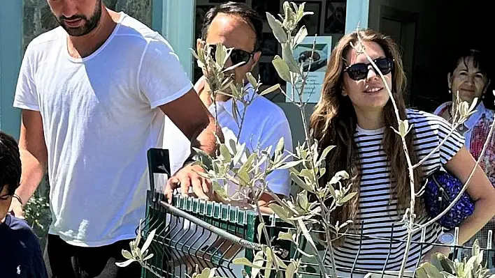 Eda Ece ile Buğrahan Tuncer, Bodrum’da balayında