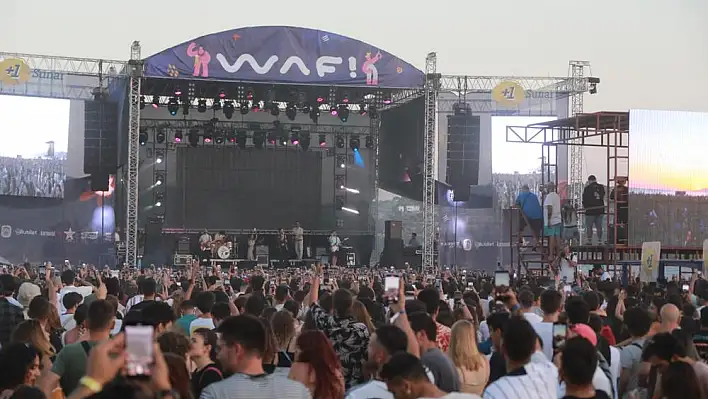 Efes Selçuk Pamucak Sahili'nde What A Fest zamanı