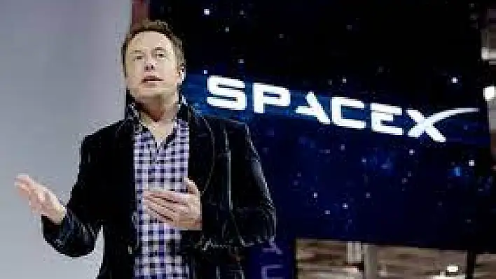 Elon Musk’ın roketi yörüngeye ulaşamadan infilak etti