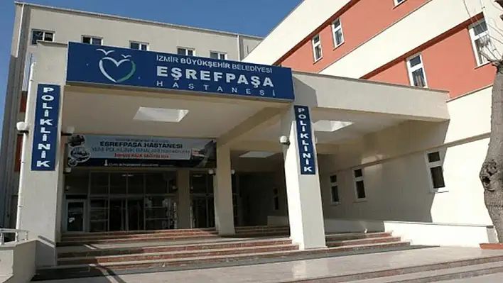 Eşrefpaşa Hastanesi'nin evde bakım ekipleri 18 bin kişiye derman oldu