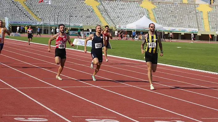 Fenerbahçe çifte şampiyon oldu