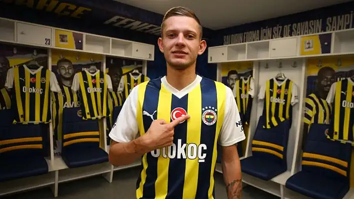 Fenerbahçe yeni transferini resmen açıkladı!