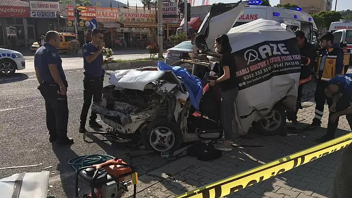 Freni patlayan tır araçlara daldı