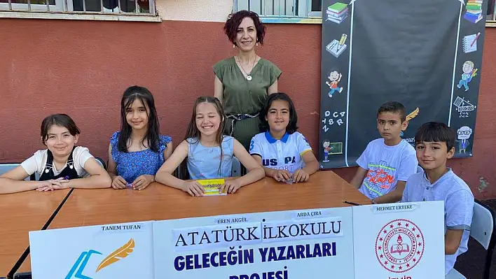 Geleceğin yazarları imza gününde buluştu