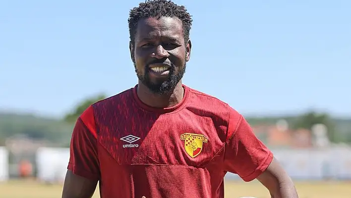 Göztepe’de Mame Diouf, ilk antrenmanına çıktı