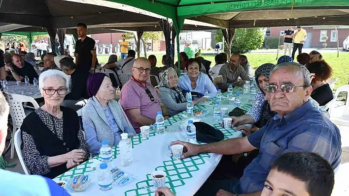 Hem aileleri ile bir araya geldiler hem de doyasıya eğlendiler