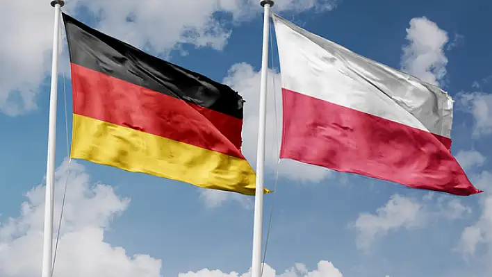 İli ülke arasında ‘çöp’ gerginliği