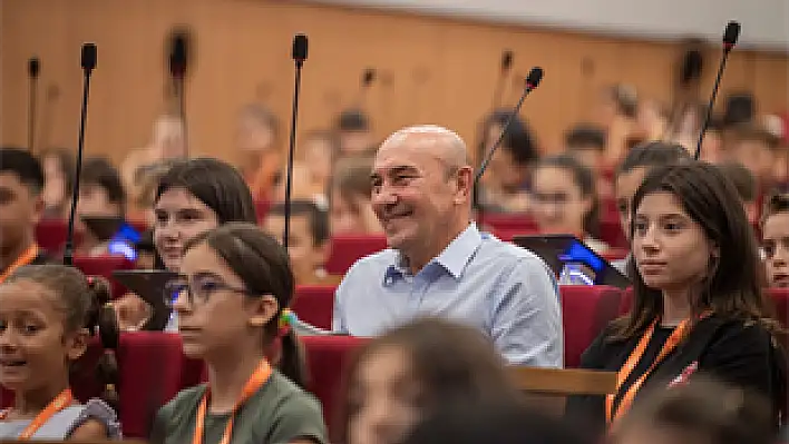 İzmir Büyükşehir Belediyesi çocukların güçlü fikirleriyle yönetilecek