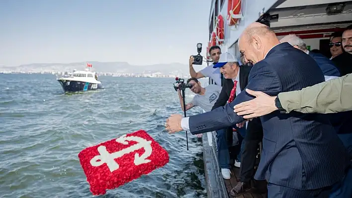 İzmir Körfezi’nde Kabotaj Bayramı şöleni