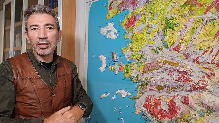 Jeoloji Mühendisleri Odası Uyardı: İzmir'in Yeni Deprem Senaryosu Üç Faya Göre Hazırlanmalı