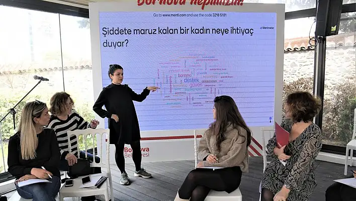 Kadınlar, kadınlar için Bornova'da!