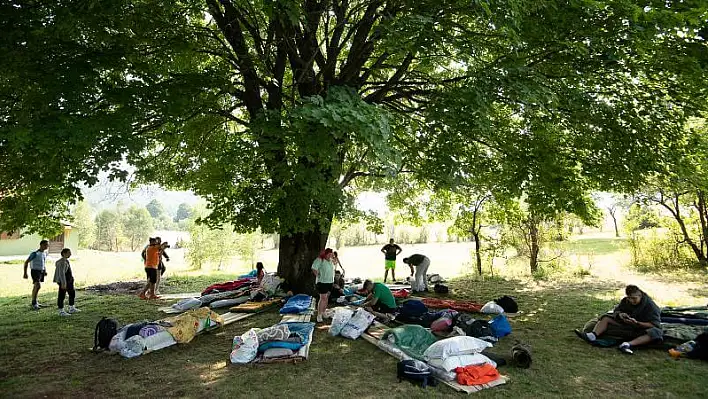 Karadağ'da en tembel vatandaş yarışması başladı!