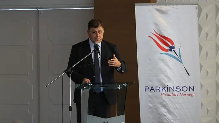 Karşıyaka Belediyesi'nin kursları hayata bağlıyor