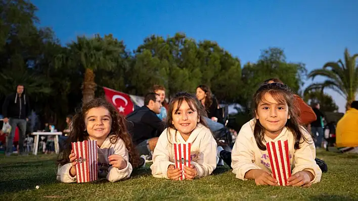 Karşıyaka'da 'Ayaküstü Lezzet Günleri 2'ye geri sayım