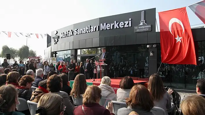 Karşıyaka’nın Mutfak Sanatları Merkezi'ne anlamlı ödül