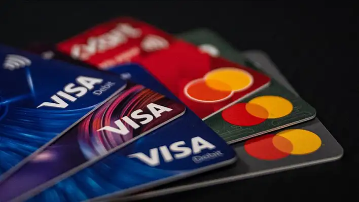 Kart Limitleri Uçtu, Bankamatikler Aynı Kaldı: İş Bankası Örneğinde Büyüyen Sorun