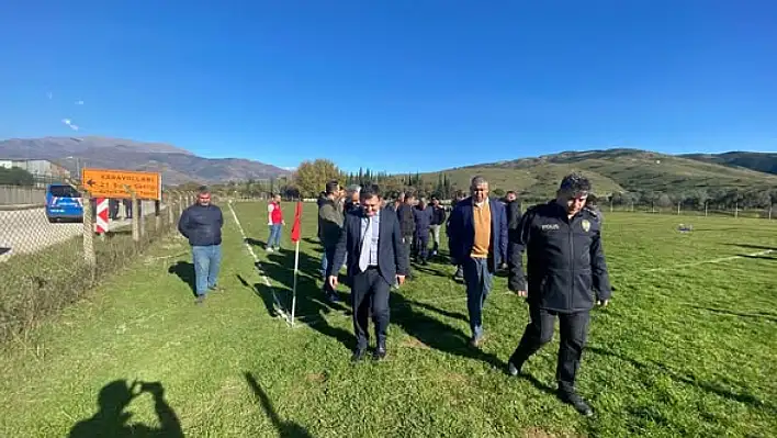Kaymakam Erdoğan'dan Kırsal Mahallelere Ziyaret: Vatandaş ve Öğretmenlerle Buluştu