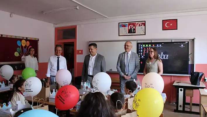 Kaymakam Erdoğan ve Müdür Desticioğlu'ndan İstiklal İlkokulu'na Uyum Haftası Ziyareti