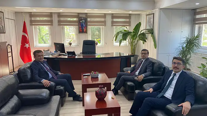 Kaymakam Hakan Yavuz Erdoğan'a Hayırlı Olsun Ziyaretleri Sürüyor