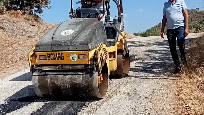 Kiraz Belediyesi'nden Yenişehir Mahallesi'nde Rotmiks ile Yama Çalışması