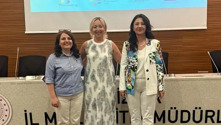 Kiraz'da eTwinning Başarısı: öğretmen Fadime Akçam'a kalite etiketi