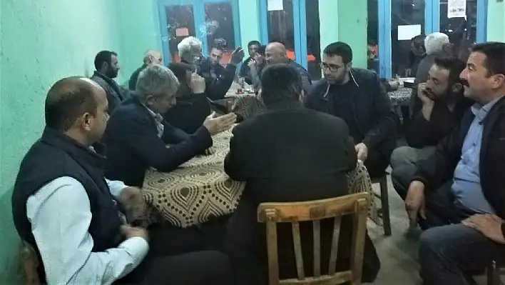 Kiraz Yerel Hizmetler Koordinatörü Karaman Mahallesinde Vatandaşlarla Dinledi