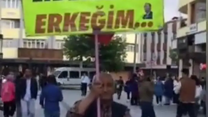 Konya'da ilginç  pankartlı şehir turu
