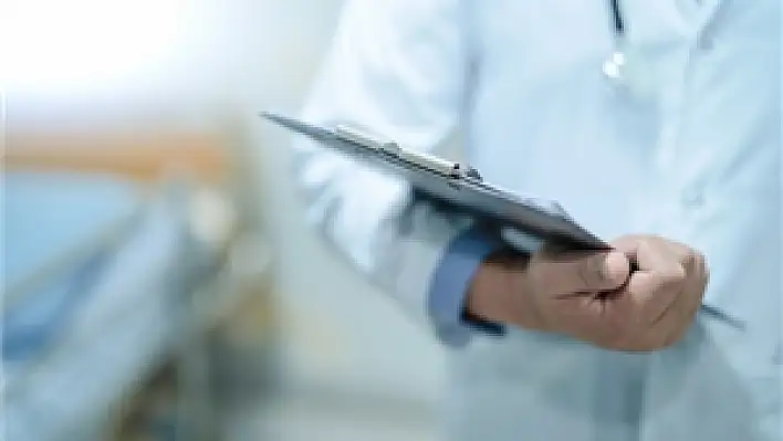 KUVEYTLİ HASTA 'ROBOT' DESTEĞİYLE YENİDEN DOĞDU!