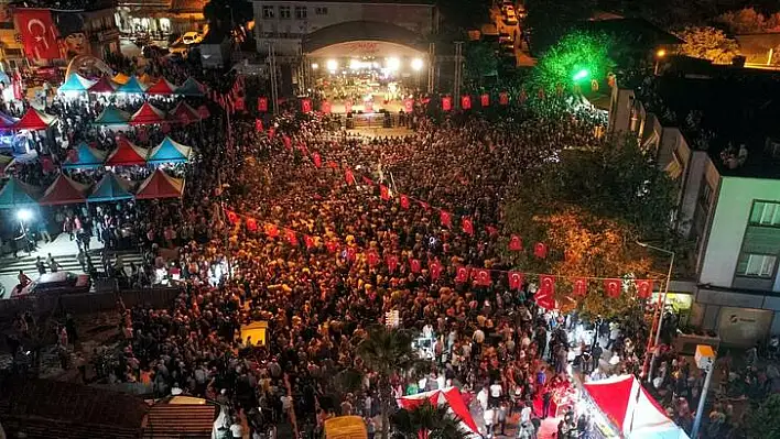 Kuzey Ege'nin bereketli topraklarında hasat coşkusu sürüyor