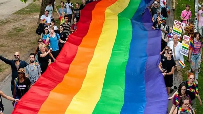 LGBT’liler için tuvalet açıldı