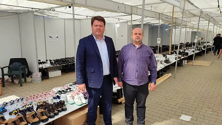 MHP İLÇE BAŞKANI CEYHUN KINLI: 'AYAKKABI ZİNCİR MARKETTEN DEĞİL, AYAKKABICIDAN ALINIR'