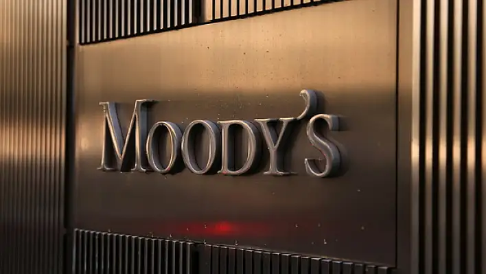 Moody’s Türkiye’nin kredi notunu aynı seviyede bıraktı