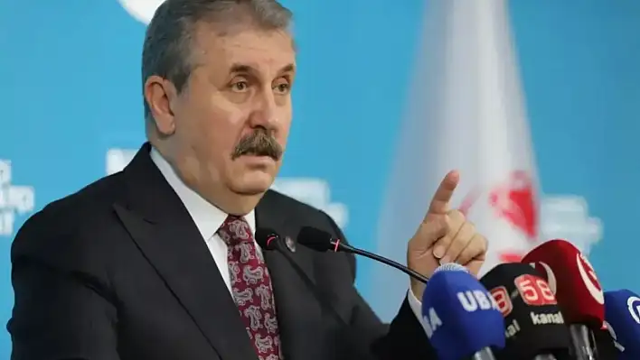 Mustafa Destici'nin 'Evli Olanı İşe Alın' Sözleri Tartışma Yarattı