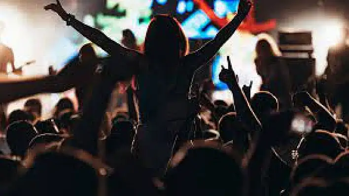 Müzik Yasağı Tüm Türkiye’de Kaldırıldı