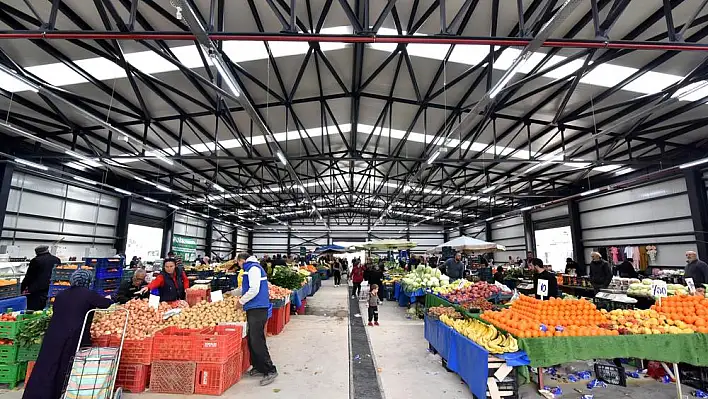 Naldöken Mahallesi Pazaryeri'ne büyük ilgi