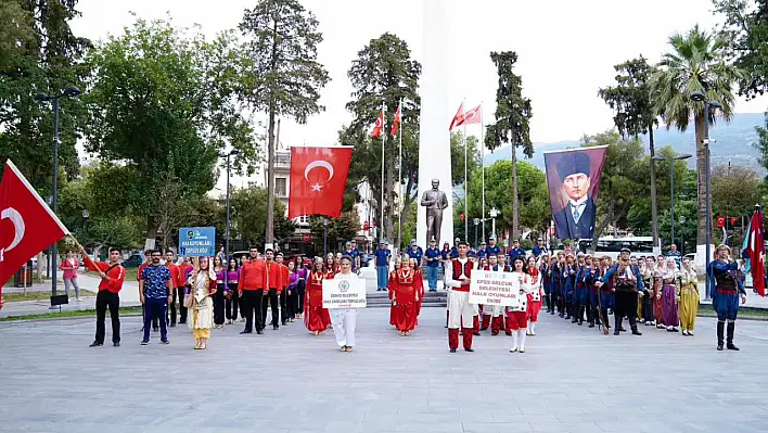 Ödemiş Belediyesi Halk Oyunları Topluluğu, Tire Kurtuluş Şenliklerinde 