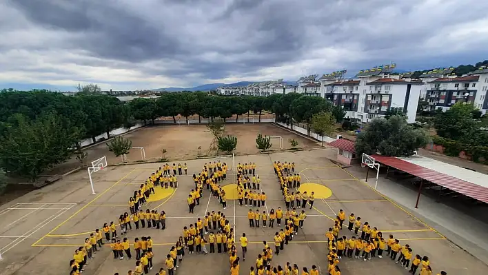 ÖDEMİŞ'İN KALBİ FİLİSTİN İÇİN ATIYOR